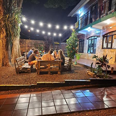 Benteveo Hostel Iguazu Puerto Iguazú Exterior foto